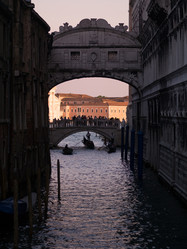 Similar image 7978355