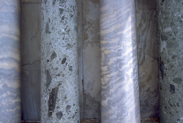 Similar image 7978620