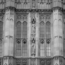 Similar image 7979118