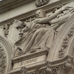 Similar image 7979540