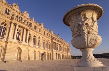 Similar image 7979566