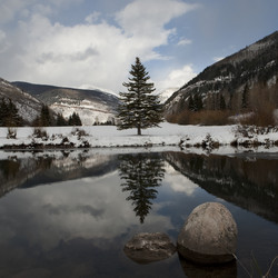 Similar image 7979574