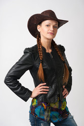 Similar image 7996084