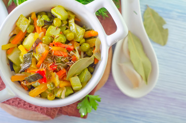 Similar image 7996968