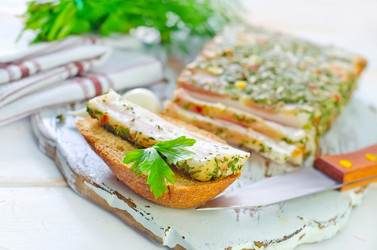 Similar image 7997381