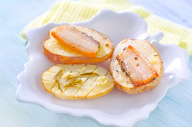 Similar image 7997638