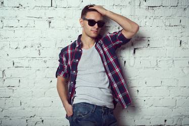 Similar image 7999998