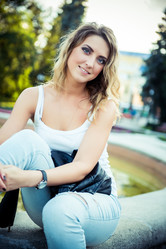 Similar image 8004849