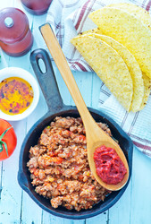 Similar image 8005328