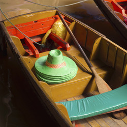 Similar image 8006764