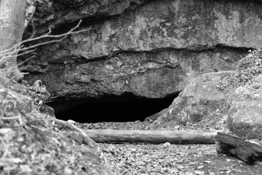 Similar image 8007058