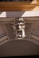 Similar image 8009512