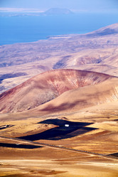 Similar image 8011103