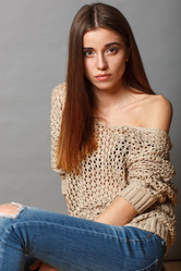 Similar image 8011455