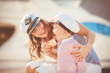 Similar image 8011714