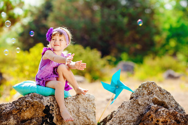 Similar image 8011748