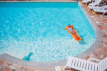 Similar image 8012060