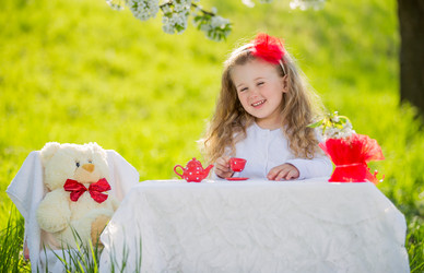 Similar image 8012125