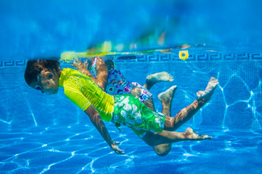 Similar image 8012153