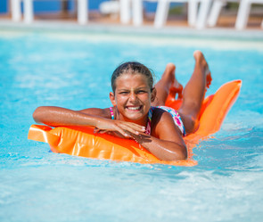 Similar image 8012187