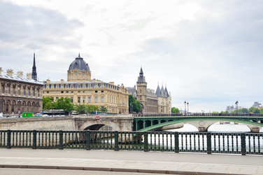 Similar image 8012984