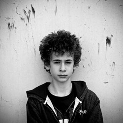 Similar image 8013052