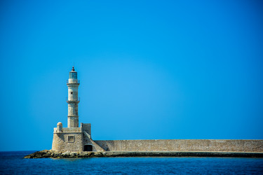 Similar image 8013476