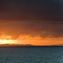 Similar image 8013639