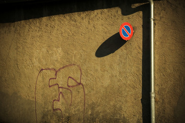 Similar image 8013882