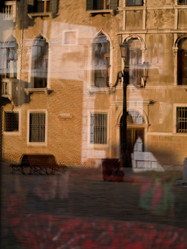 Similar image 8014376