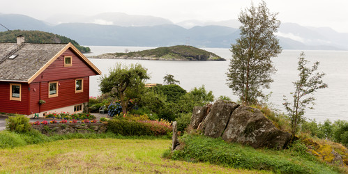 Similar image 8015368