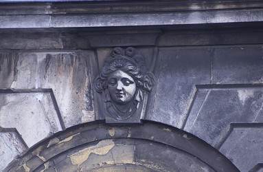 Similar image 8015598