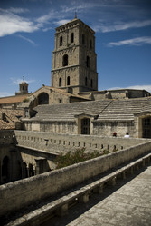 Similar image 8015600