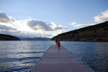 Similar image 8015712