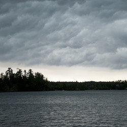 Similar image 8015948