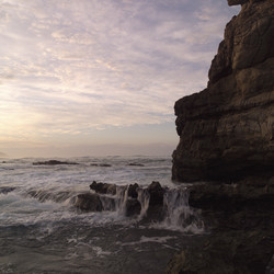 Similar image 8015977