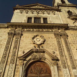 Similar image 8016223