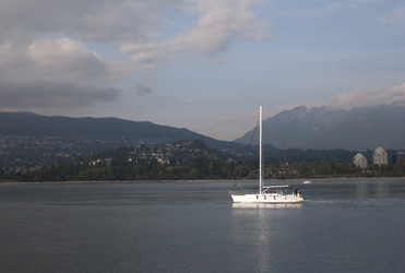 Similar image 8016657