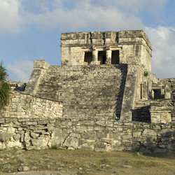 Similar image 8016939