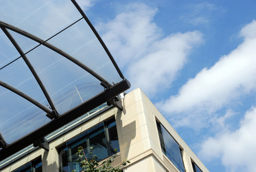 Similar image 8017678