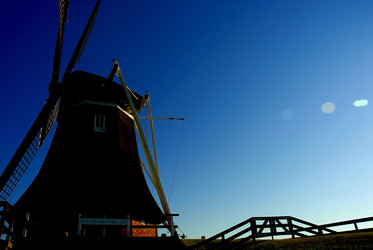 Similar image 8017998