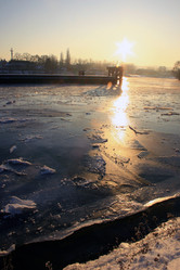 Similar image 8018129