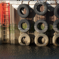 Similar image 8018289