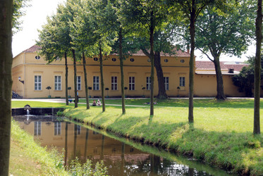 Similar image 8018314