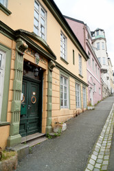 Similar image 8018451