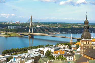 Similar image 8018515