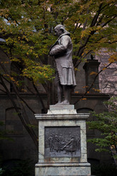 Similar image 8018624