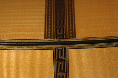 Similar image 8018655