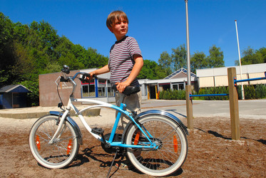 Similar image 8027111