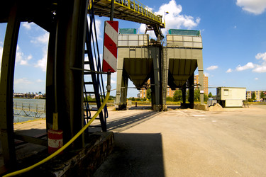 Similar image 8027948